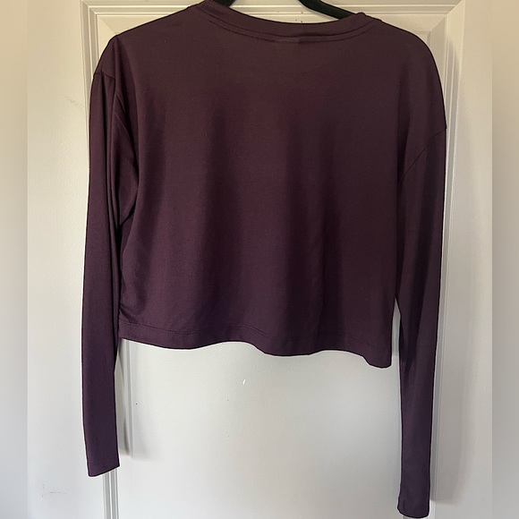Nike Women’s long sleeve pullover. Size small. Dark purple/plum with pink logo. - Picture 2 of 4